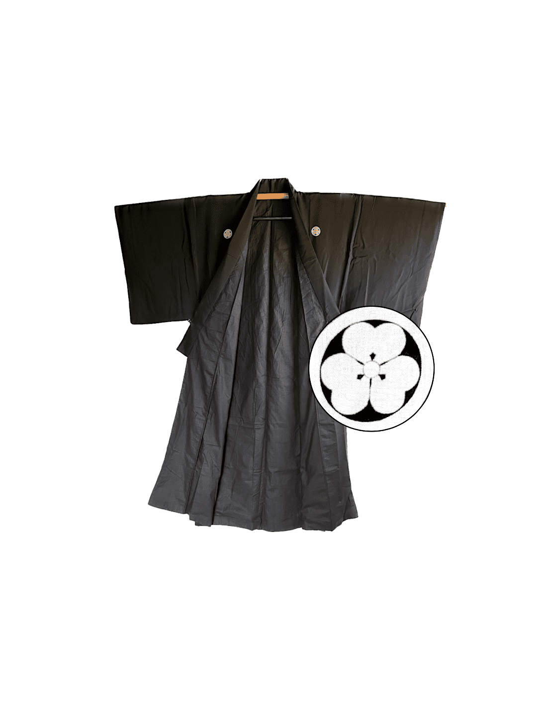 Men's vintage traditional Japanese kimono Maruni TakanoHane Kamon black ...